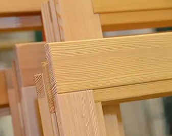 Особенности окон из сосны