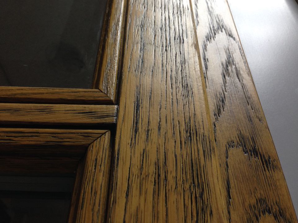 Браширование деревянных окон Браширование деревянных окон