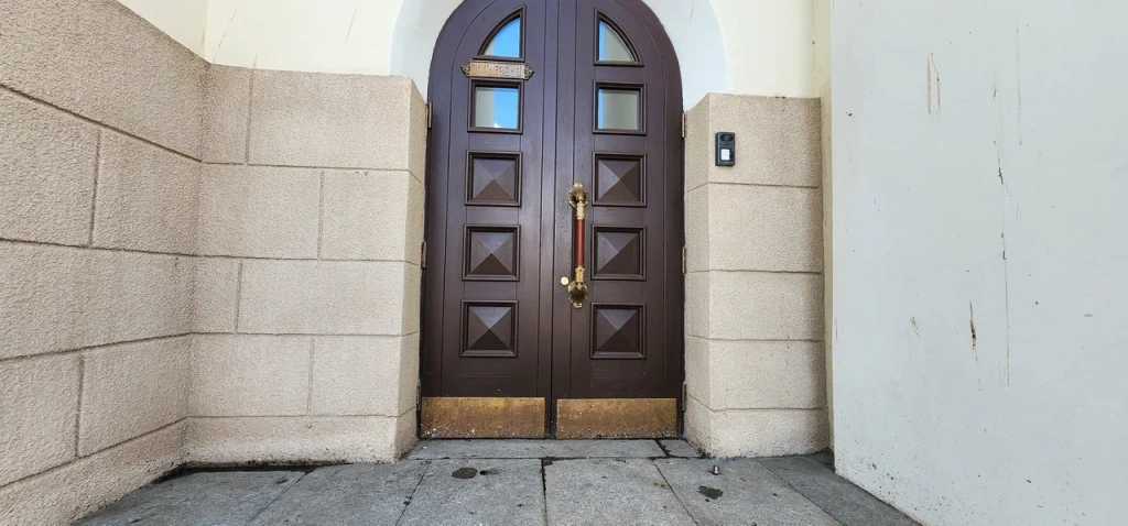 Породы древесины для дверей из массива